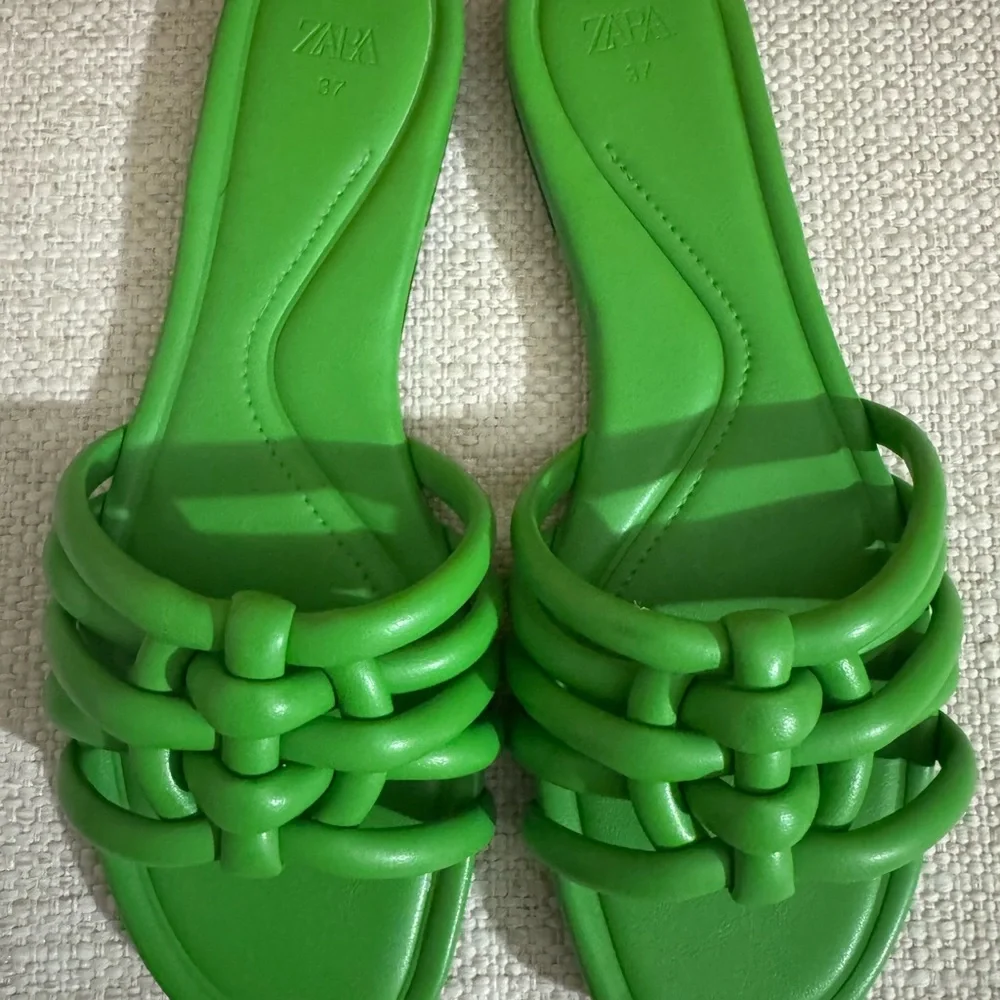 Zara Bright Green Braided Slide Sandals - Women's - Picture 2 of 4